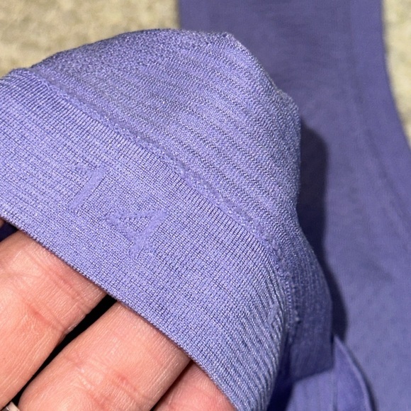 Lululemon Swiftly Tech Racerback Tank Top 2.0 *Race Length - Picture 4 of 4